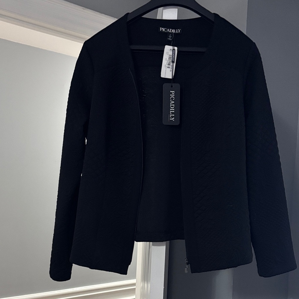 **New**Women's Black New Piccadilly’s jacket